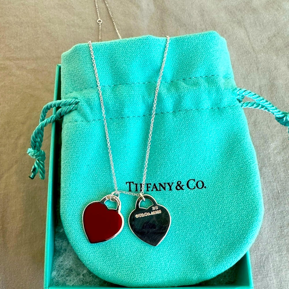 Tiffany & Co, Return to Tiffany red small double necklace